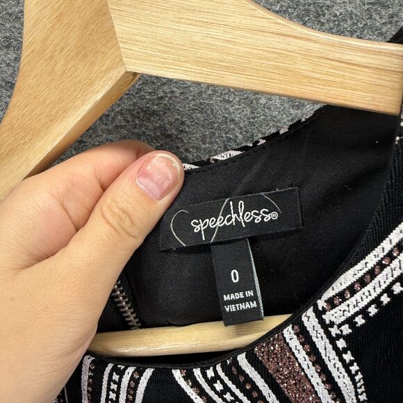 Speechless Dress Women 0 Black Geometric Sheath Midi Zipper Lined Sleeveless - Picture 3 of 7